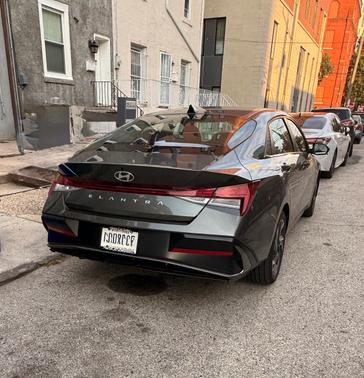 Gray 2025 Hyundai ELANTRA SEL Convenience