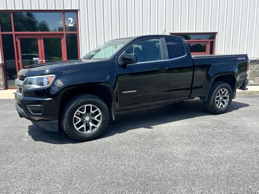 Black 2016 Chevrolet Colorado LT