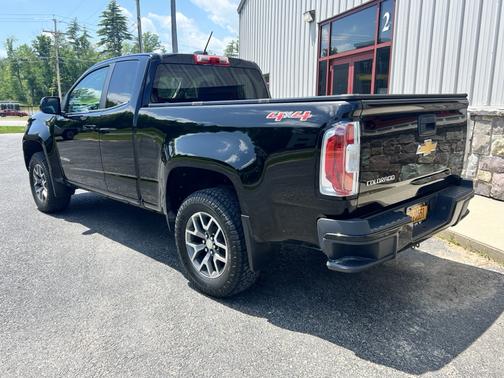 Black 2016 Chevrolet Colorado LT