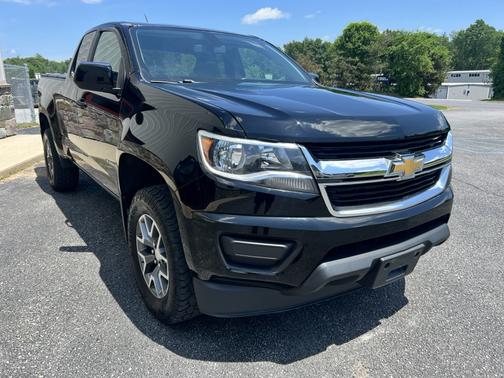 Black 2016 Chevrolet Colorado LT