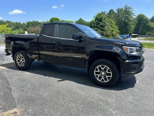 Black 2016 Chevrolet Colorado LT
