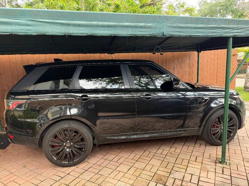 Black 2018 Land Rover Range Rover Sport HSE Dynamic