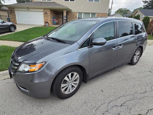 Gray 2014 Honda Odyssey EX-L