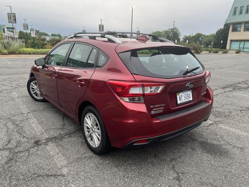 2018 Subaru Impreza 2.0i Premium
