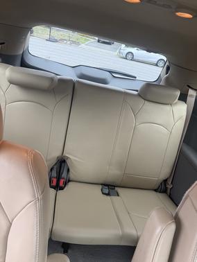 2012 Chevrolet Traverse LT