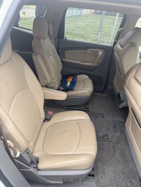 2012 Chevrolet Traverse LT