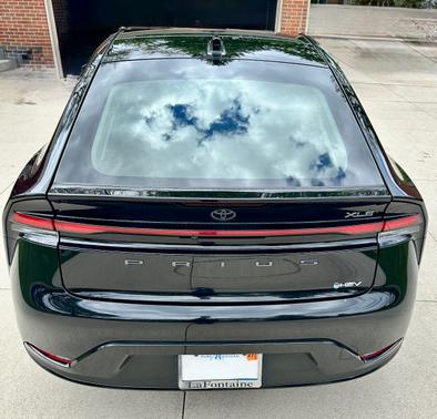 Black 2024 Toyota Prius XLE
