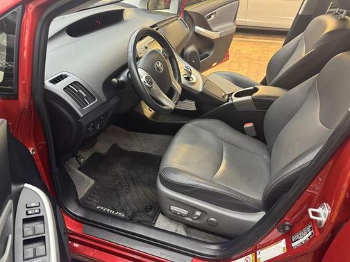 Red 2015 Toyota Prius Four