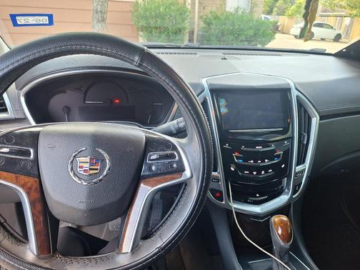 Black 2013 Cadillac SRX Luxury Collection