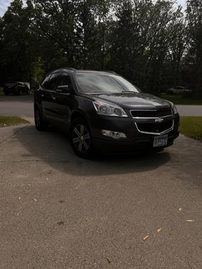 2010 Chevrolet Traverse LT