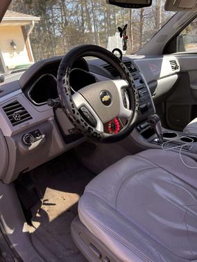 2010 Chevrolet Traverse LT