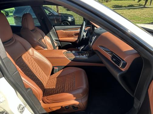 White 2019 Maserati Levante GTS