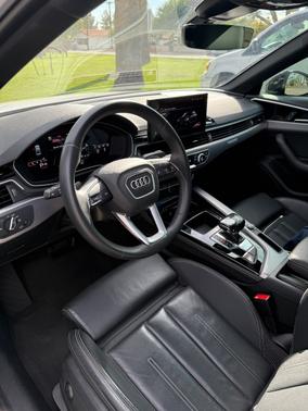 2023 Audi A4 45 S line Premium Plus