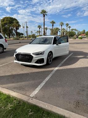2023 Audi A4 45 S line Premium Plus