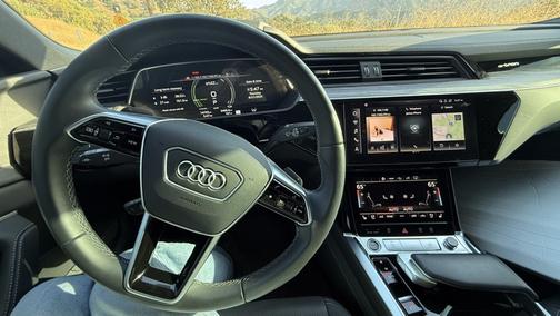 2023 Audi e-tron Sportback S Line Premium Plus