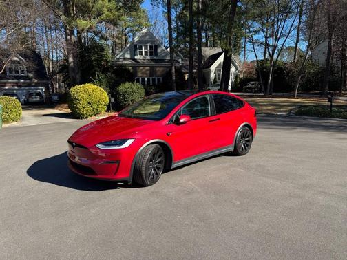 2022 Tesla Model X Long Range