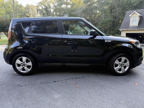 2017 Kia Soul Base