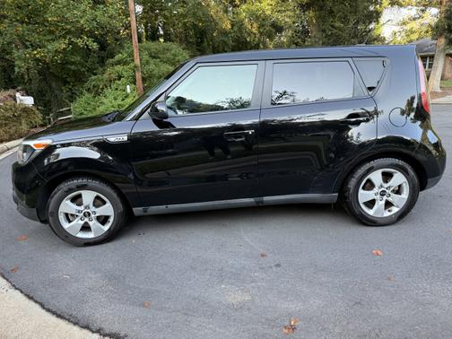 2017 Kia Soul Base