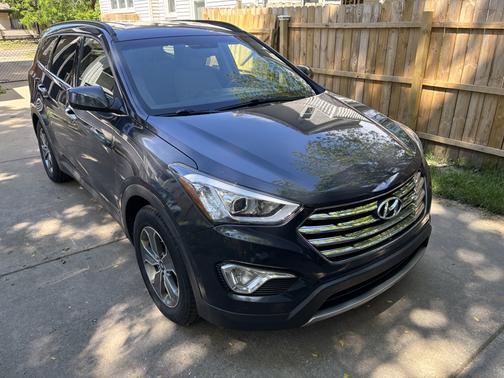Blue 2016 Hyundai SANTA FE SE