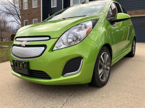 2015 Chevrolet Spark EV 2LT