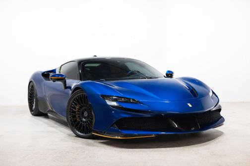 2023 Ferrari SF90 Stradale Base