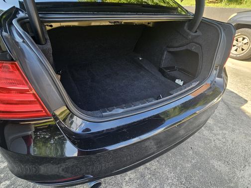 Black 2014 BMW 320 i