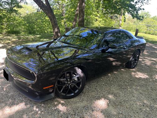 Black 2023 Dodge Challenger R/T
