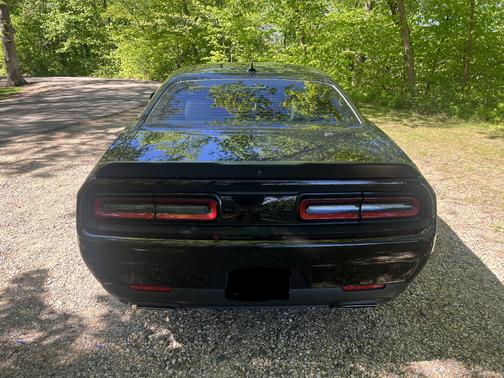 Black 2023 Dodge Challenger R/T