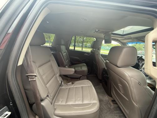 Black 2015 GMC Yukon Denali