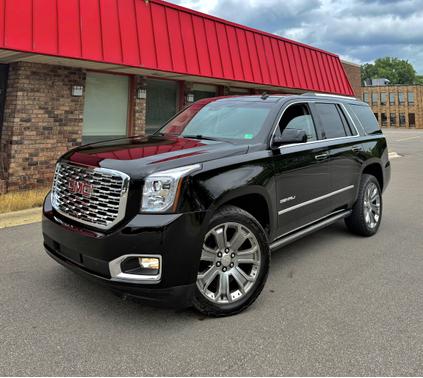 Black 2015 GMC Yukon Denali