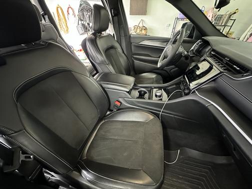 Black 2024 Jeep Grand Cherokee L Altitude X