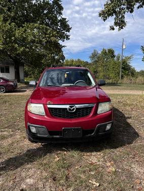 Red 2010 Mazda Tribute i Grand Touring