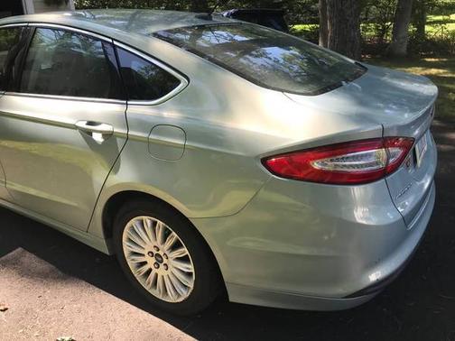 2013 Ford Fusion Hybrid SE Hybrid