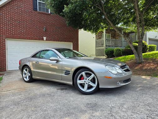 Gold 2006 Mercedes-Benz SL-Class SL500 Roadster
