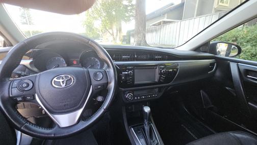 2014 Toyota Corolla LE Plus