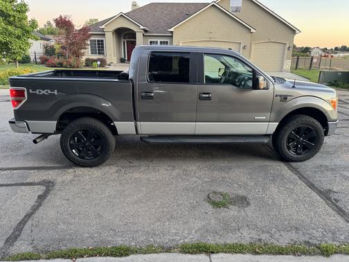 Gray 2014 Ford F-150 XLT