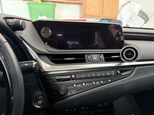 2019 Lexus ES 350 Luxury