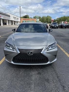 2019 Lexus ES 350 Luxury