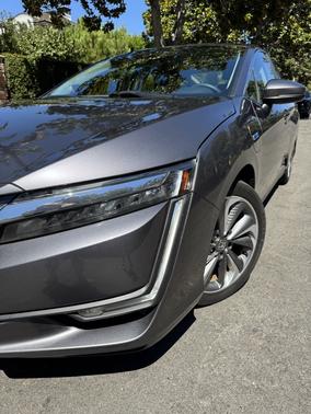 2018 Honda Clarity Plug-In Hybrid Base