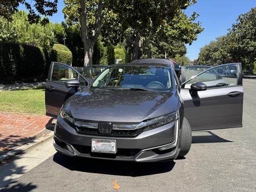 2018 Honda Clarity Plug-In Hybrid Base