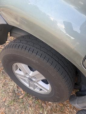 2005 Ford Escape XLS