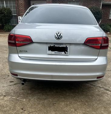 Silver 2015 Volkswagen Jetta 2.0L Base