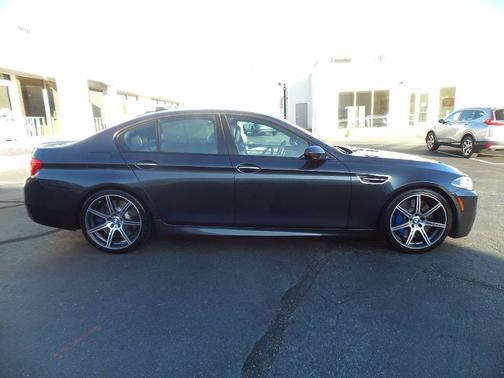 2015 BMW M5 Base