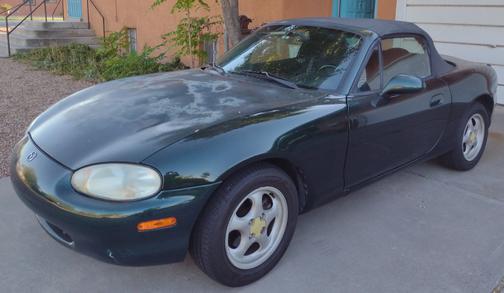 1999 Mazda MX-5 Miata Base