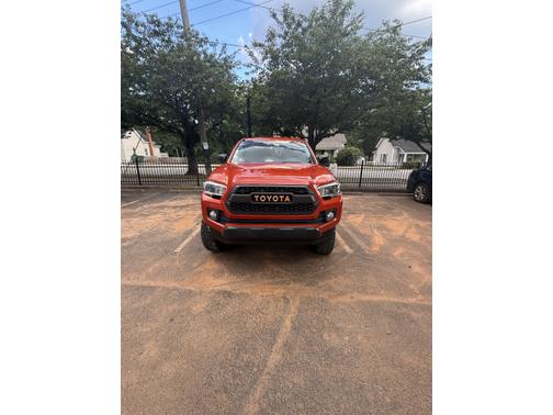 2017 Toyota Tacoma SR5