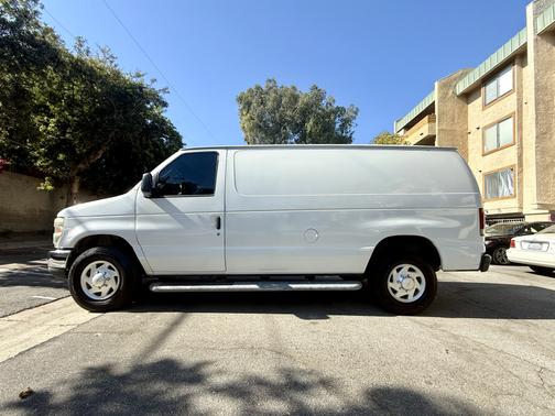 2011 Ford E250 Work Van