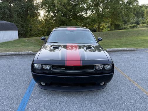 2013 Dodge Challenger SXT