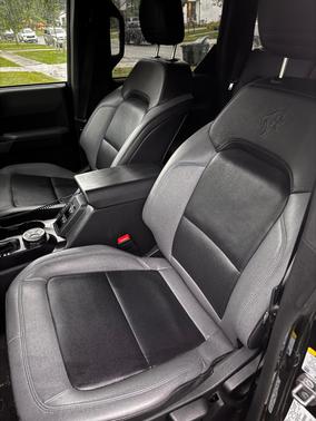 Black 2023 Ford Bronco Black Diamond Advanced