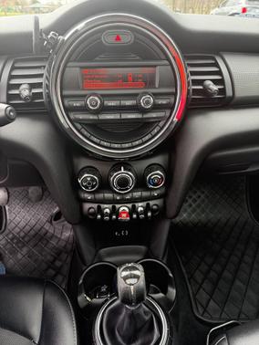 2014 MINI Hardtop Cooper