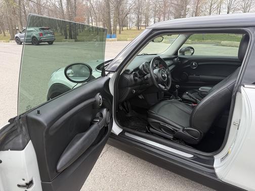 2014 MINI Hardtop Cooper